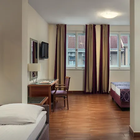 Galileo Hotel