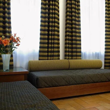 Galileo 4* Prague