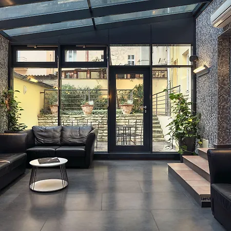 ガリレオ ホテル