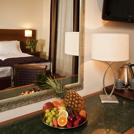 ガリレオ ホテル プラハ